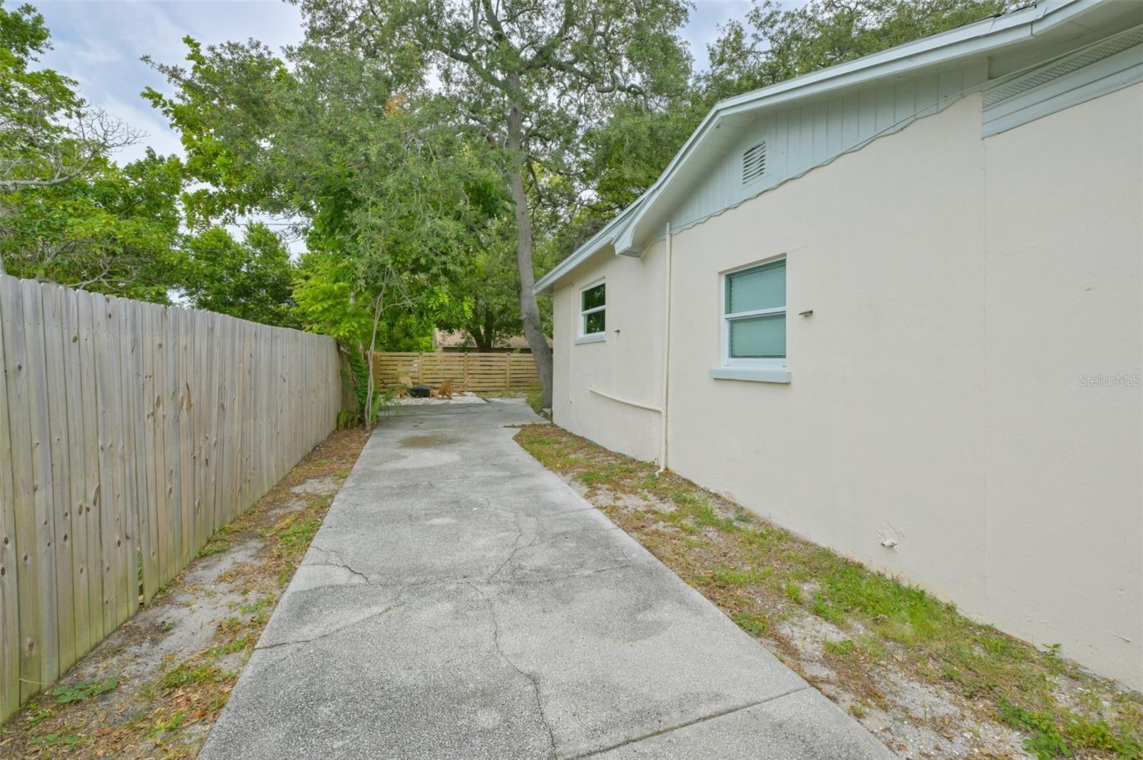 OAK CREEK PRCL 3 - Residential Lease