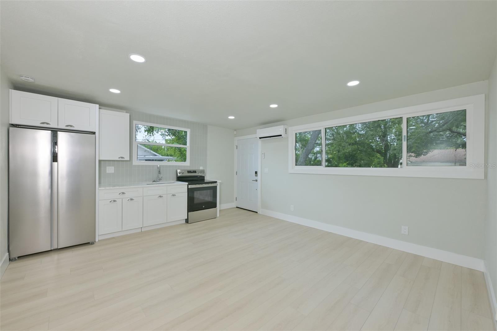 OAK CREEK PRCL 3 - Residential Lease