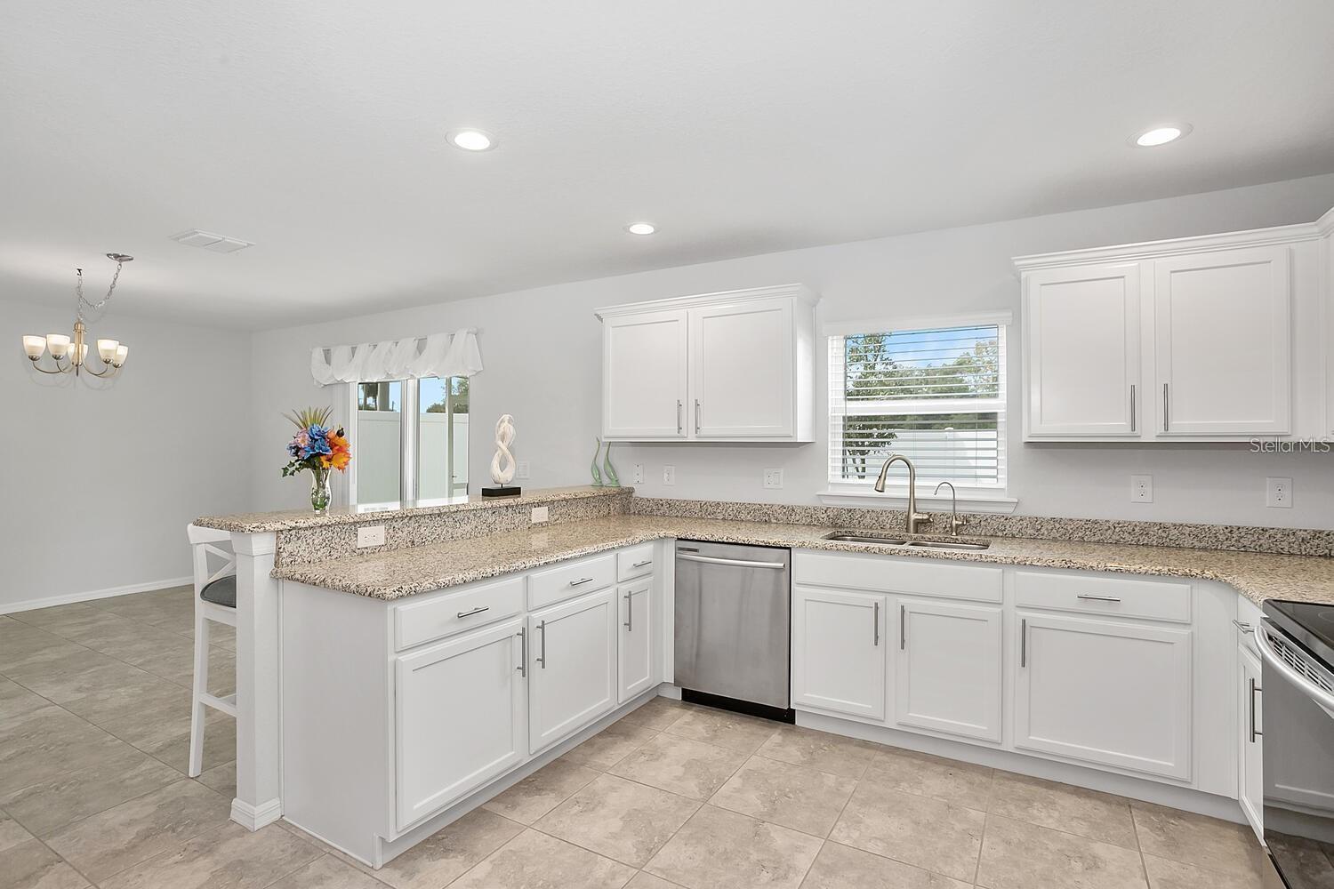LANDINGS AT ALAFIA - Residential