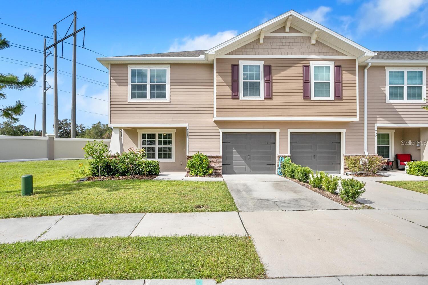 LANDINGS AT ALAFIA - Residential