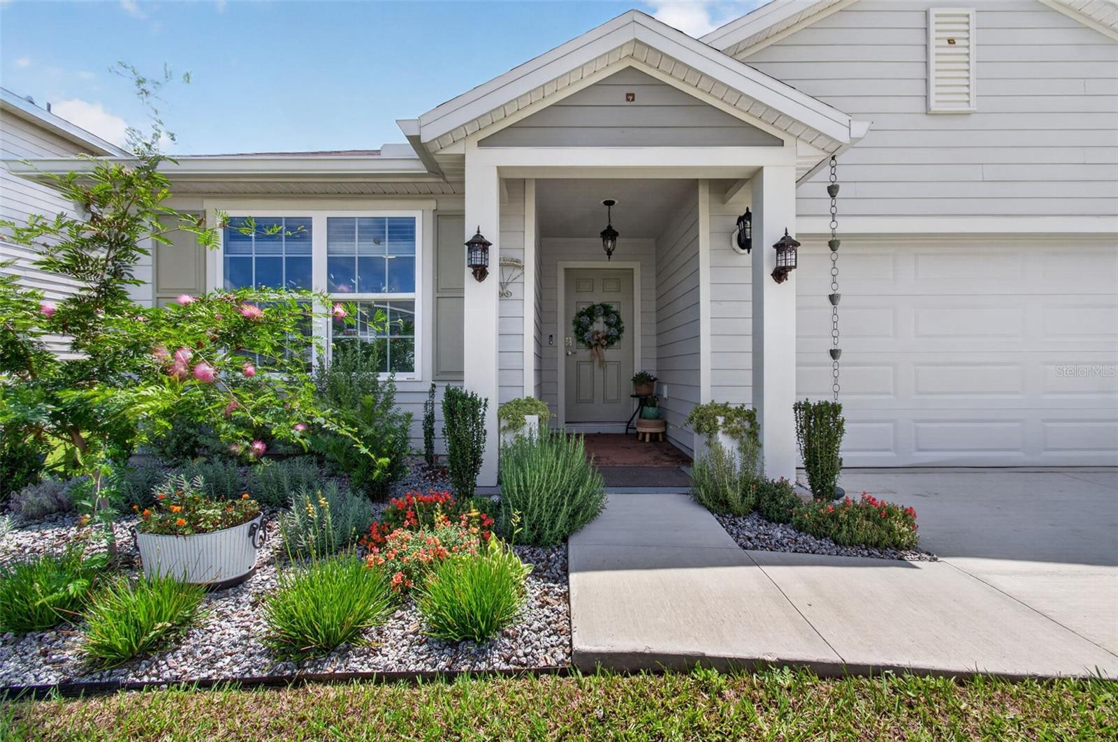 BRIARWOOD PH 2 & 3 PB 38 PG 94 - Residential