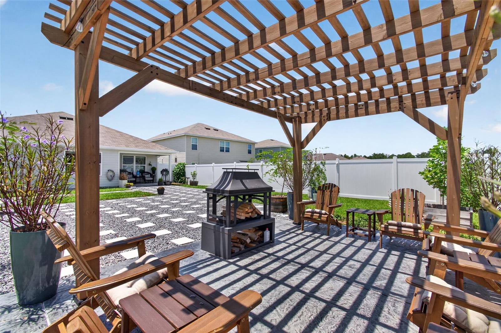 BRIARWOOD PH 2 & 3 PB 38 PG 94 - Residential