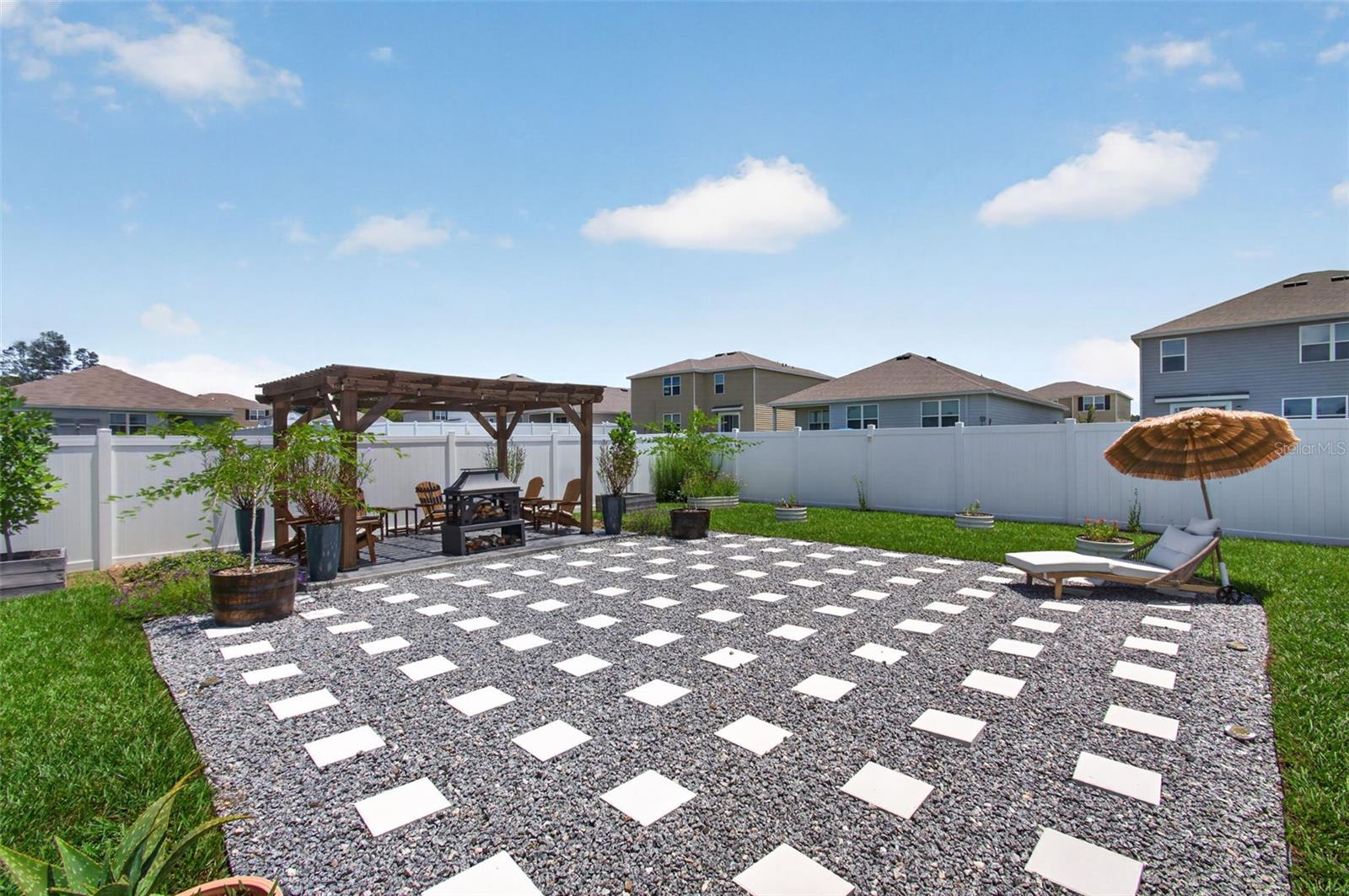 BRIARWOOD PH 2 & 3 PB 38 PG 94 - Residential
