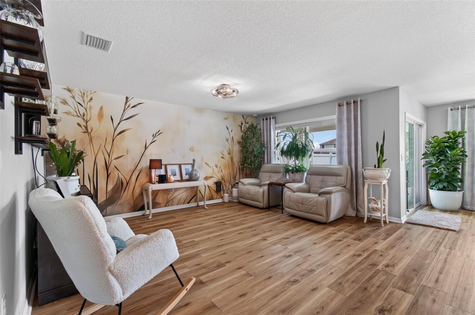 BRIARWOOD PH 2 & 3 PB 38 PG 94 - Residential