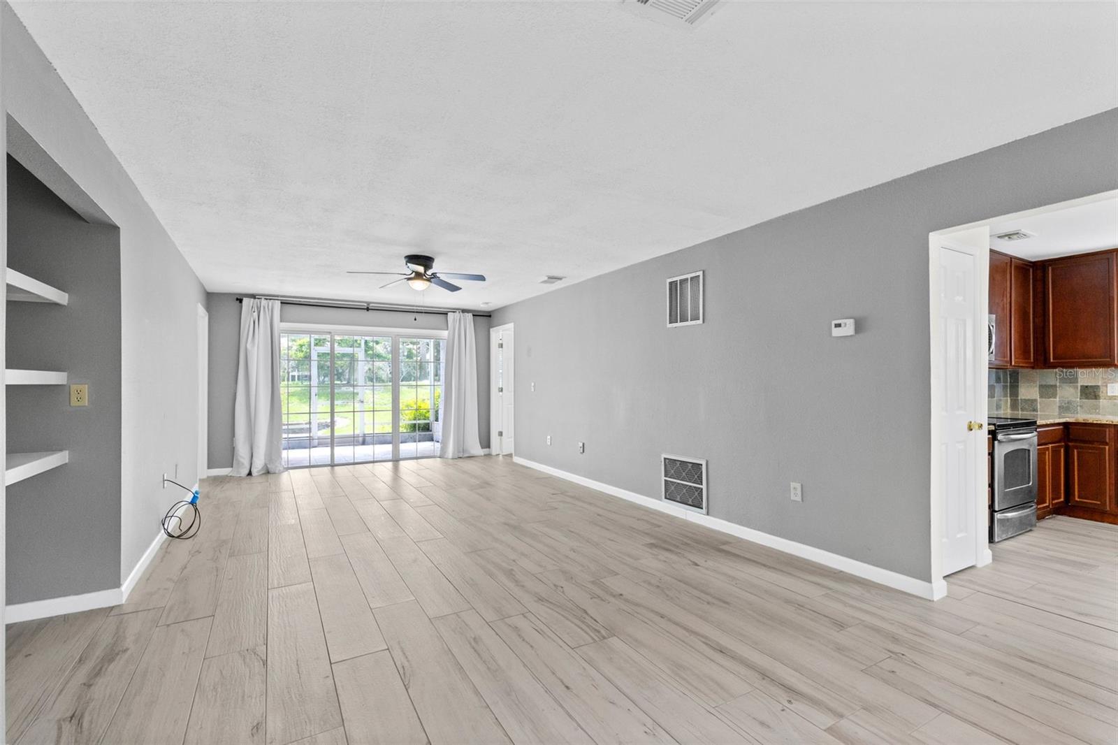CLUBSIDE AT SABAL POINT A CONDO - Residential