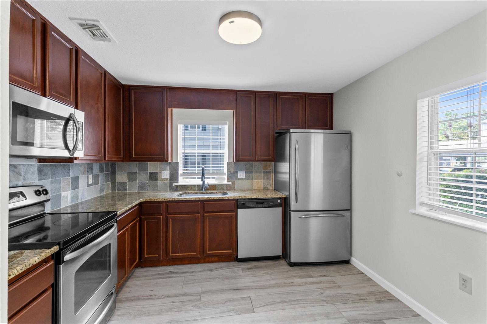 CLUBSIDE AT SABAL POINT A CONDO - Residential