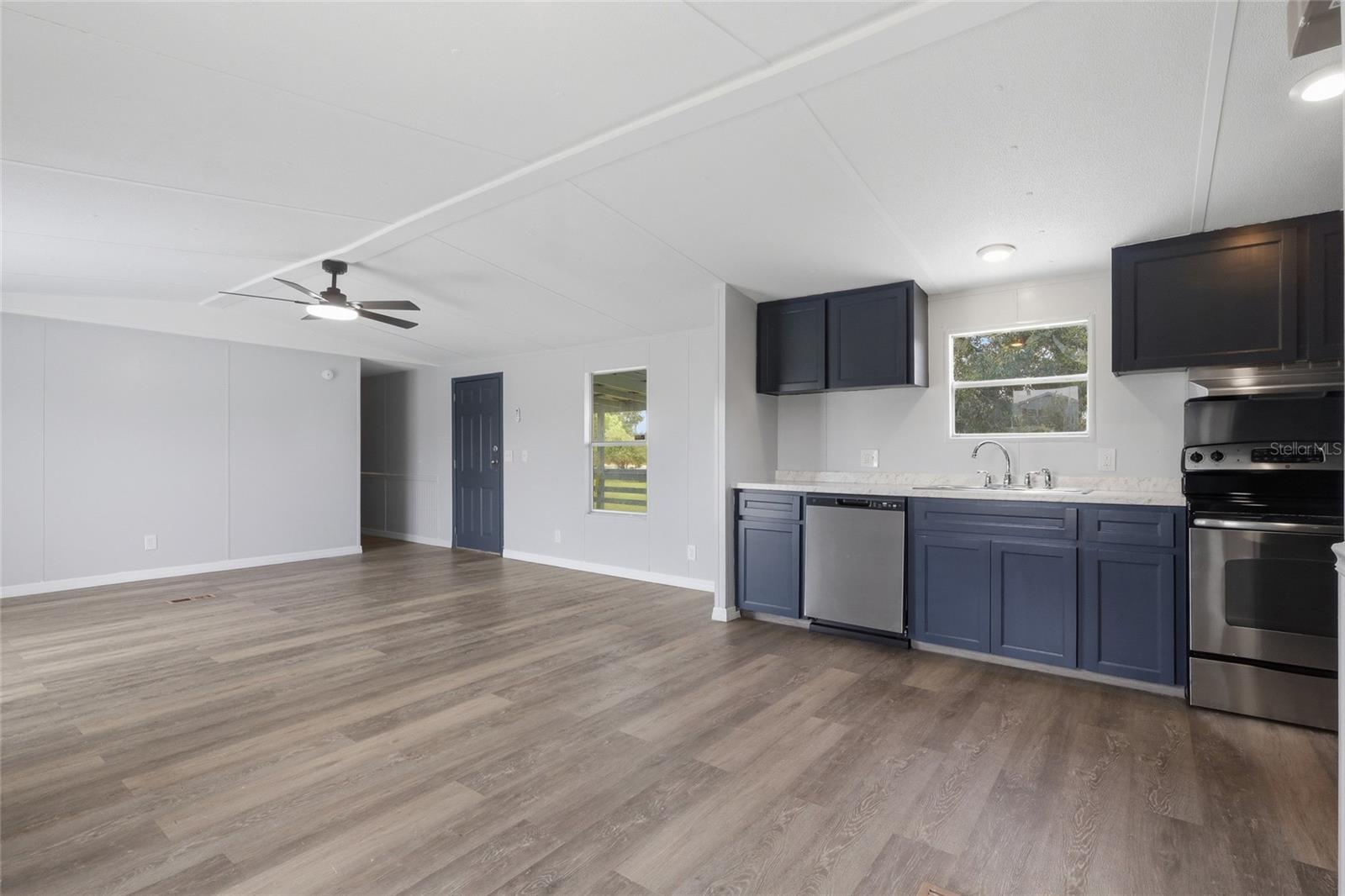 ZEPHYRHILLS COLONY CO - Residential