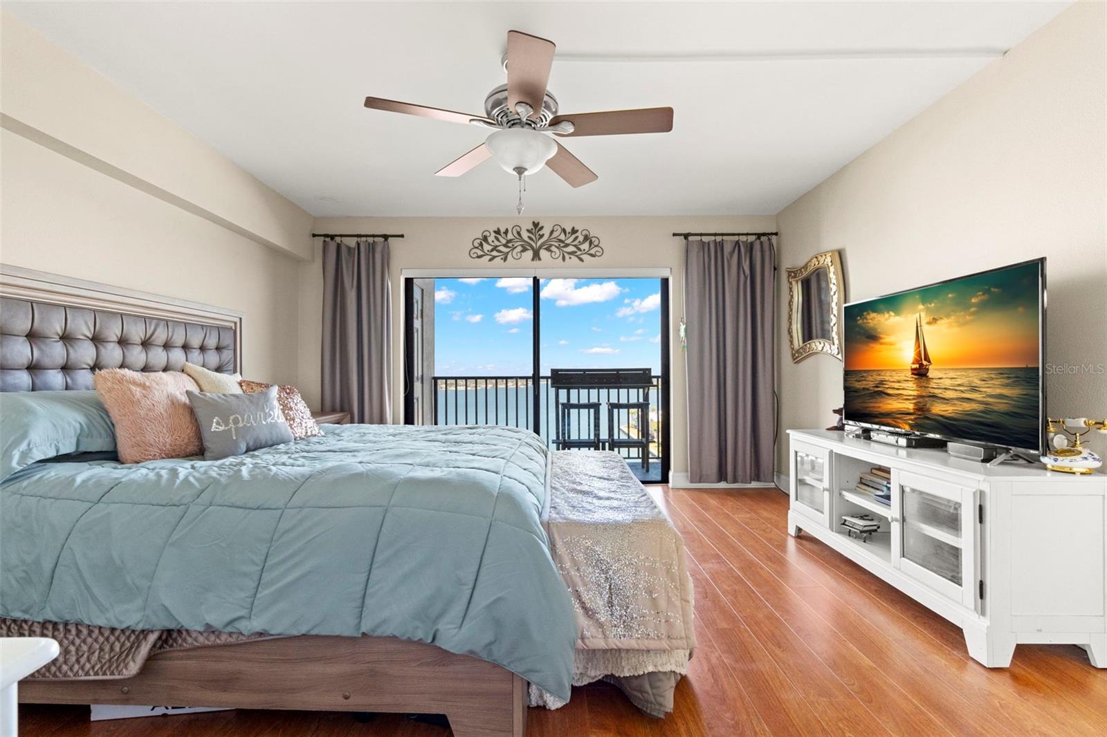 BAY ISLAND GROUP 15 - Residential