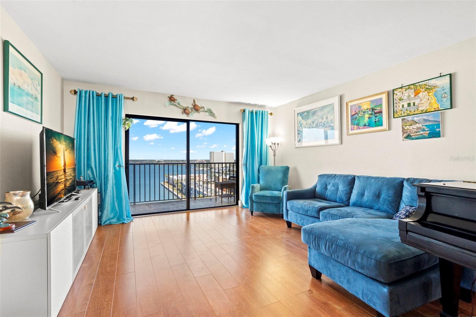 BAY ISLAND GROUP 15 - Residential