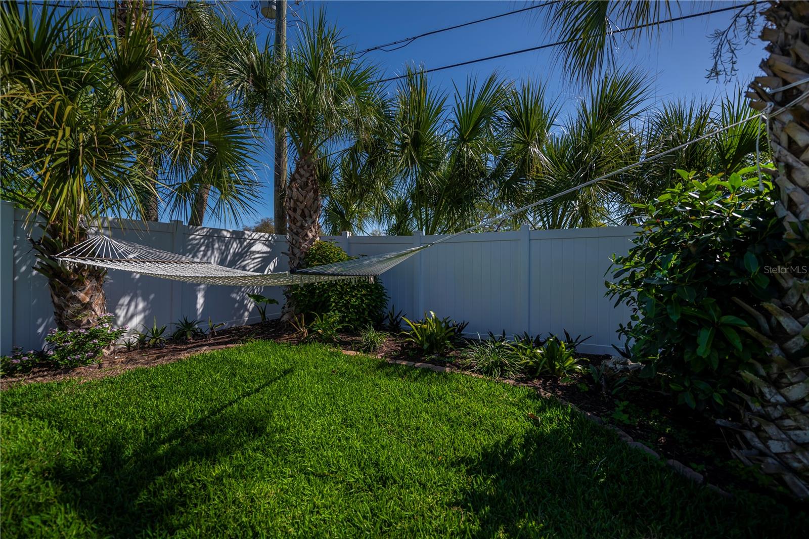 SOUTH VENEZIA PARK SEC OF VENICE - Residential