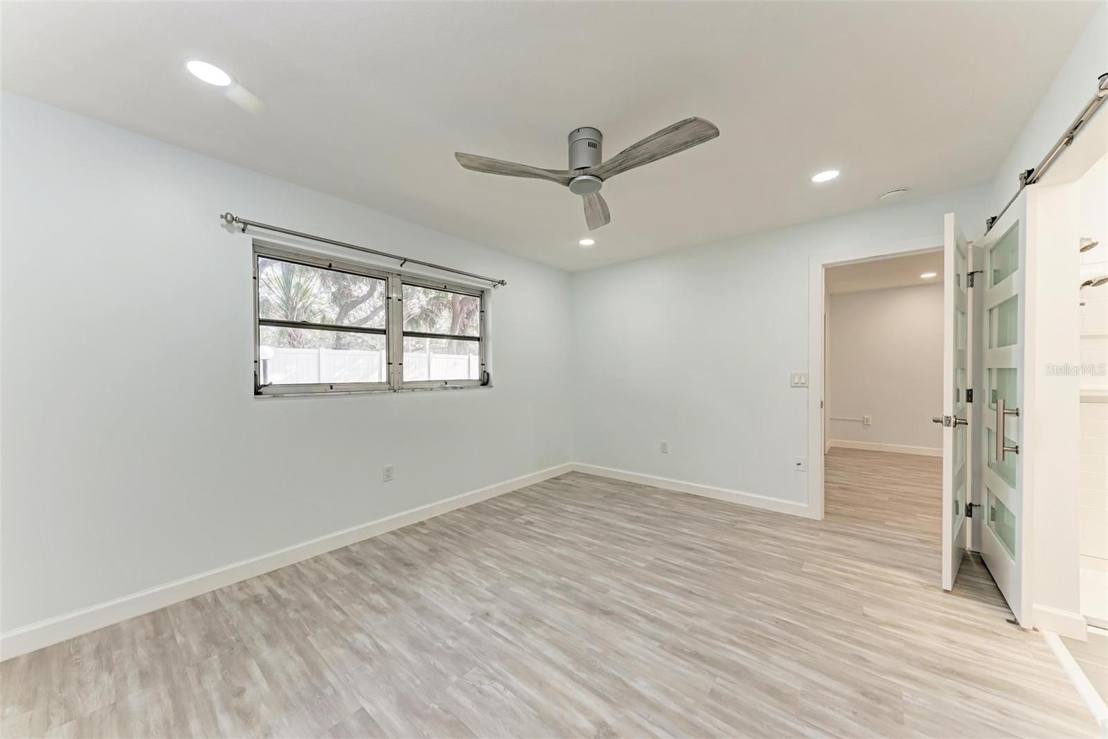 DESOTO SQUARE VILLAS PH I - Residential