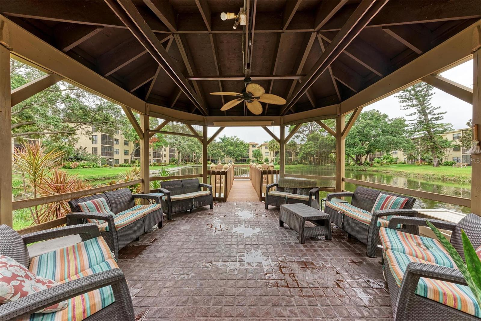 DESOTO SQUARE VILLAS PH I - Residential