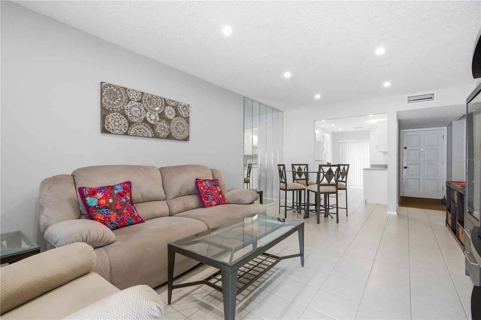 WOODLAKE 1 CONDO - Residential