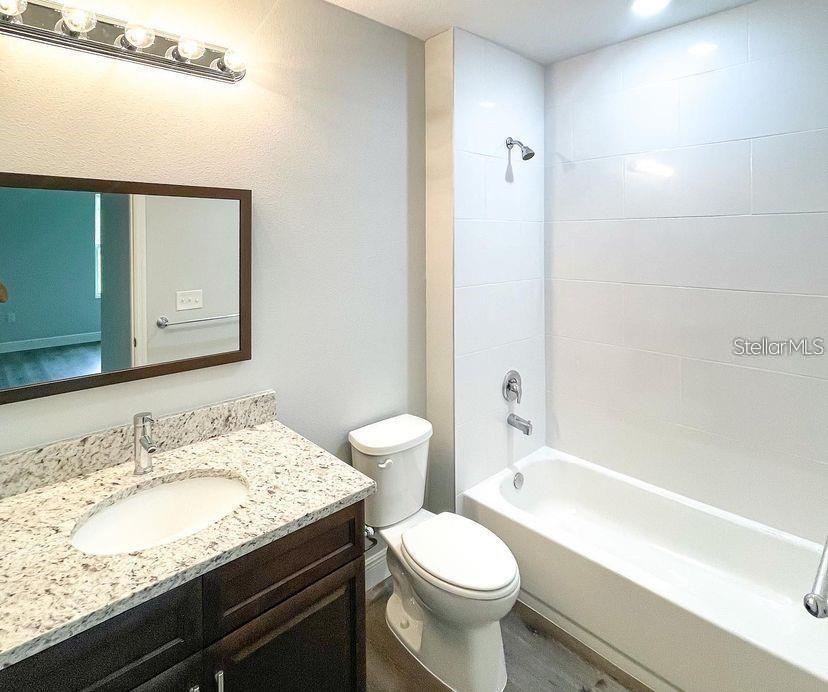 RIDGE MDWS - Residential Lease