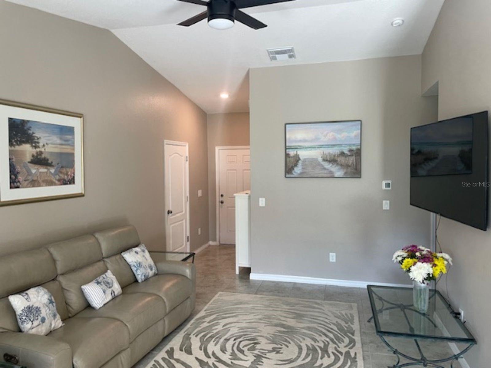 PORT CHARLOTTE SUB 19 - Residential Lease