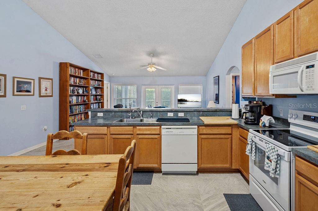 GRAND RESERVE - Residential