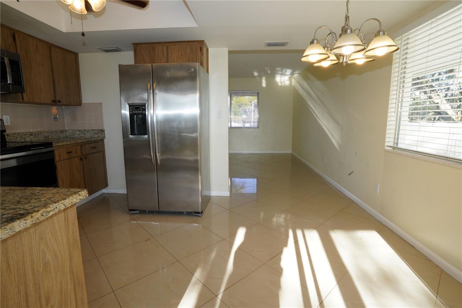 FAIRWAYS CONDO PH 01 - Residential