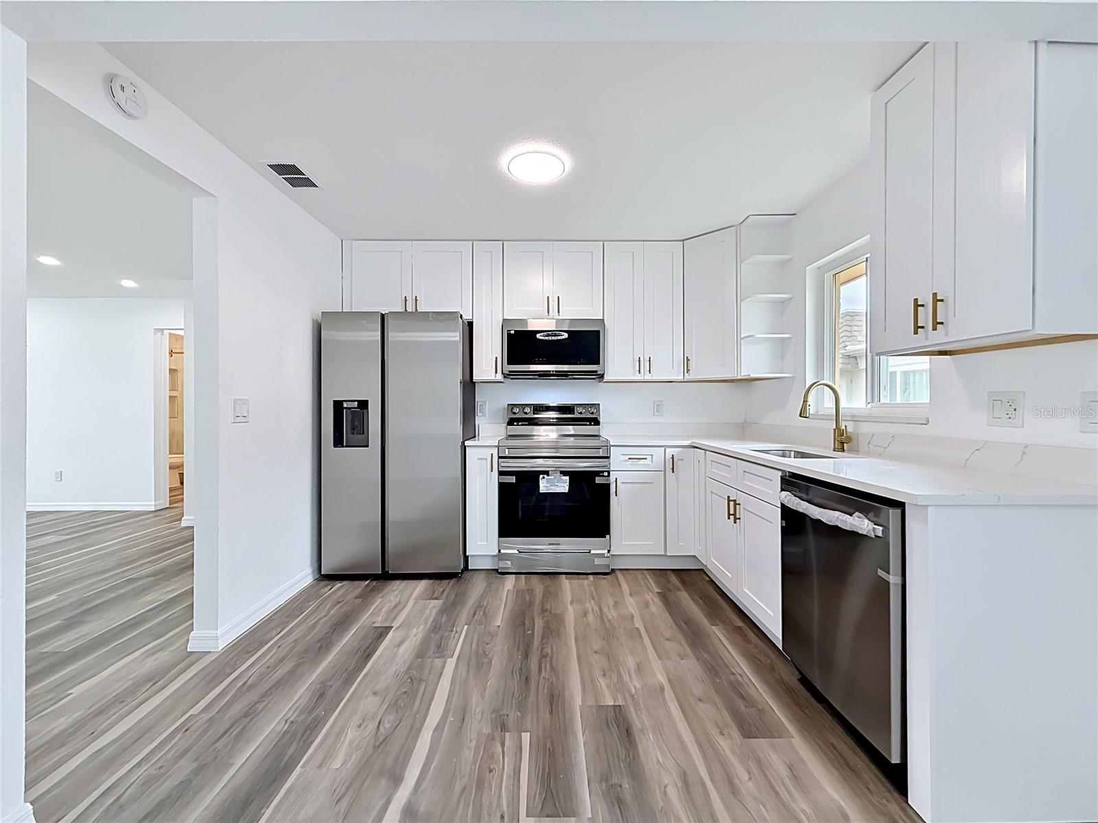 VENDOME VILLAGE - Residential