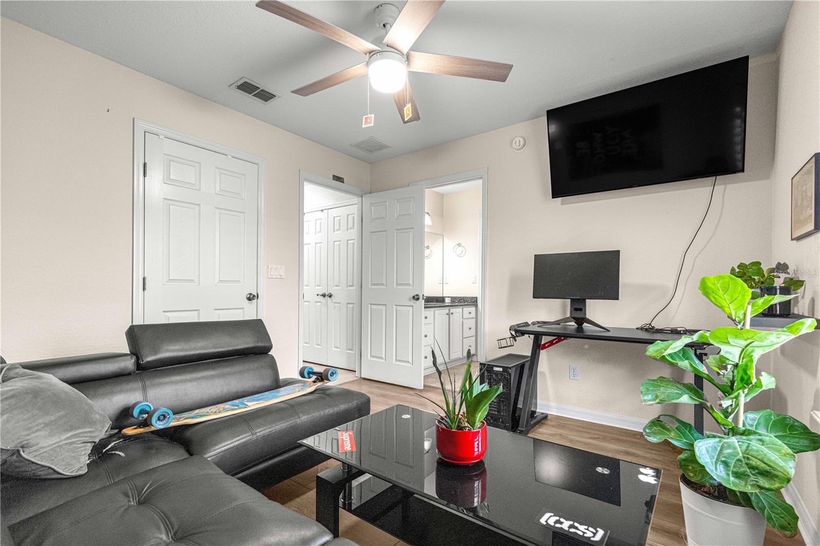 WOODLAND ESTATE - Residential