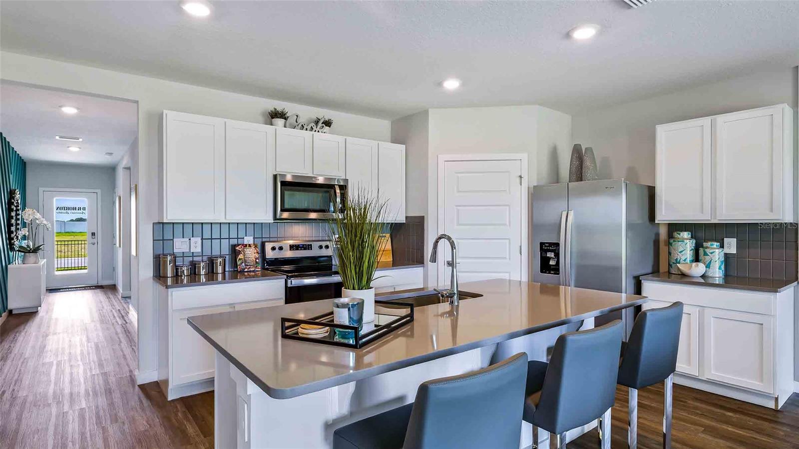 STAR FARMS AT LAKEWOOD RANCH - Residential