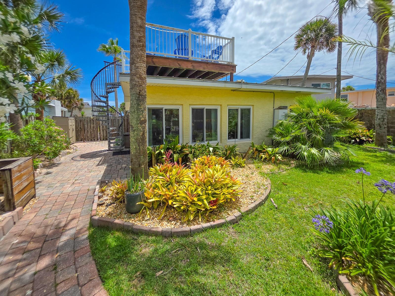 GEORGE MOODY SUB - Residential Lease