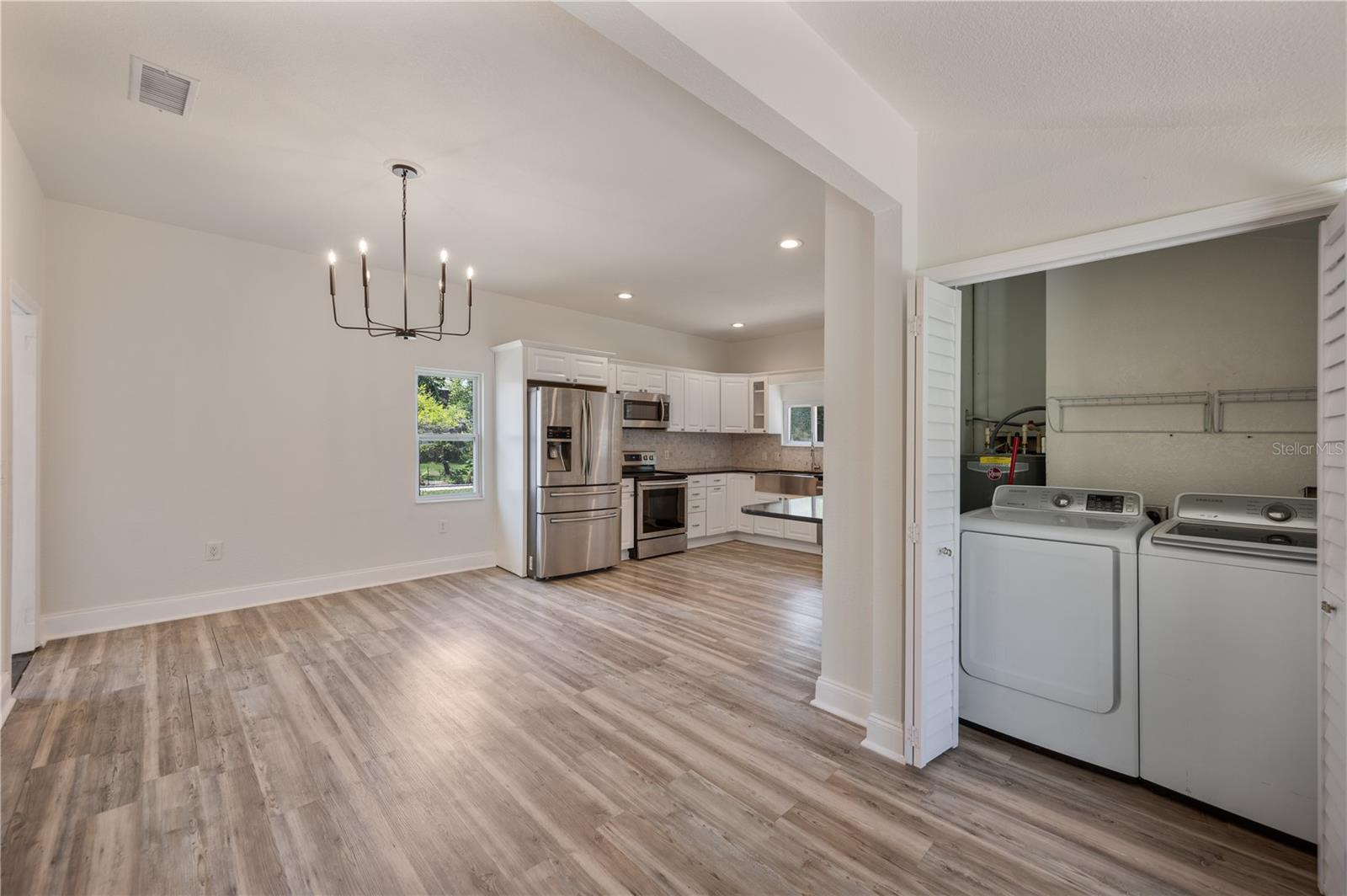 COLLEGE PARK ADD - Residential
