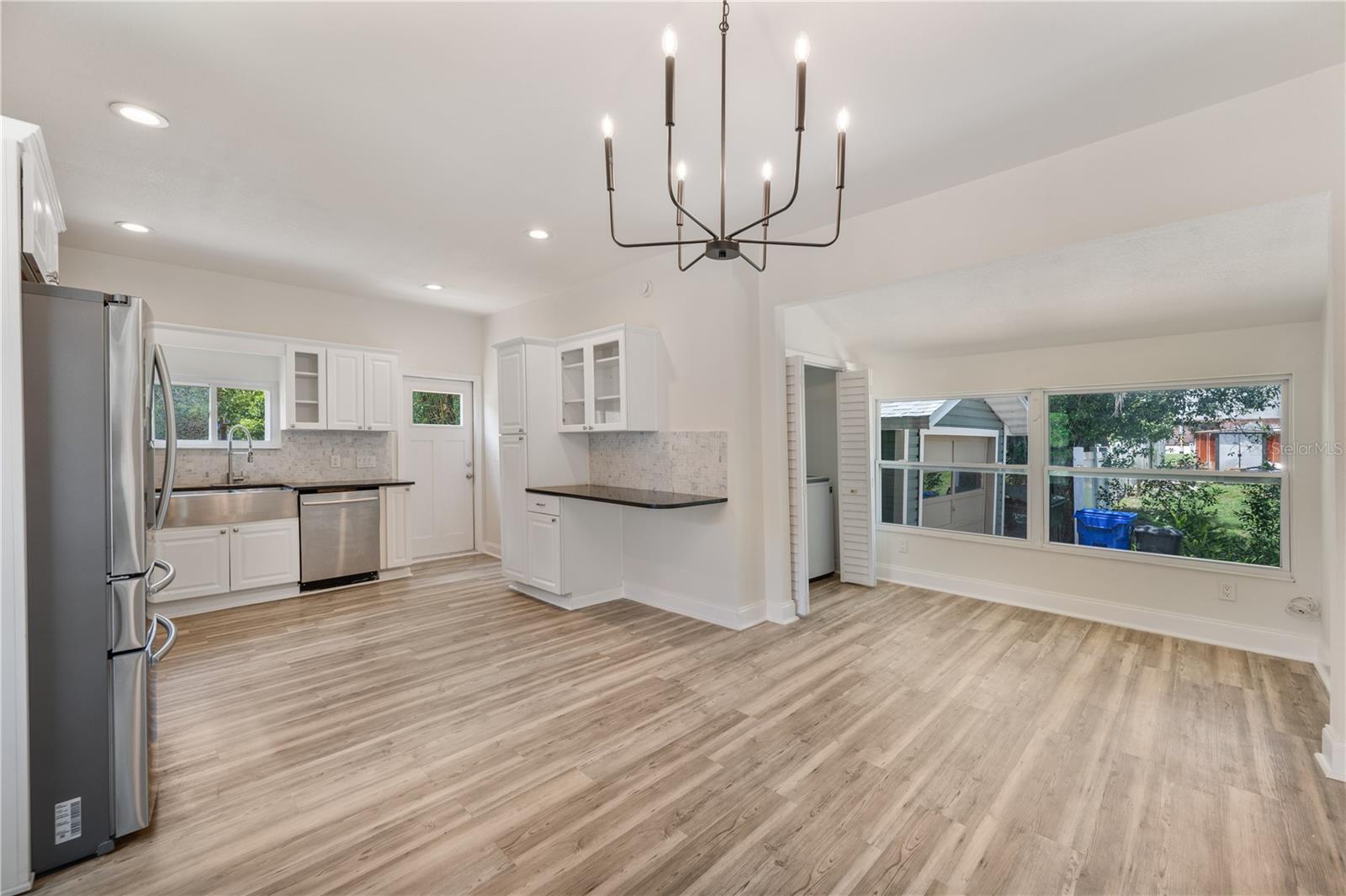 COLLEGE PARK ADD - Residential