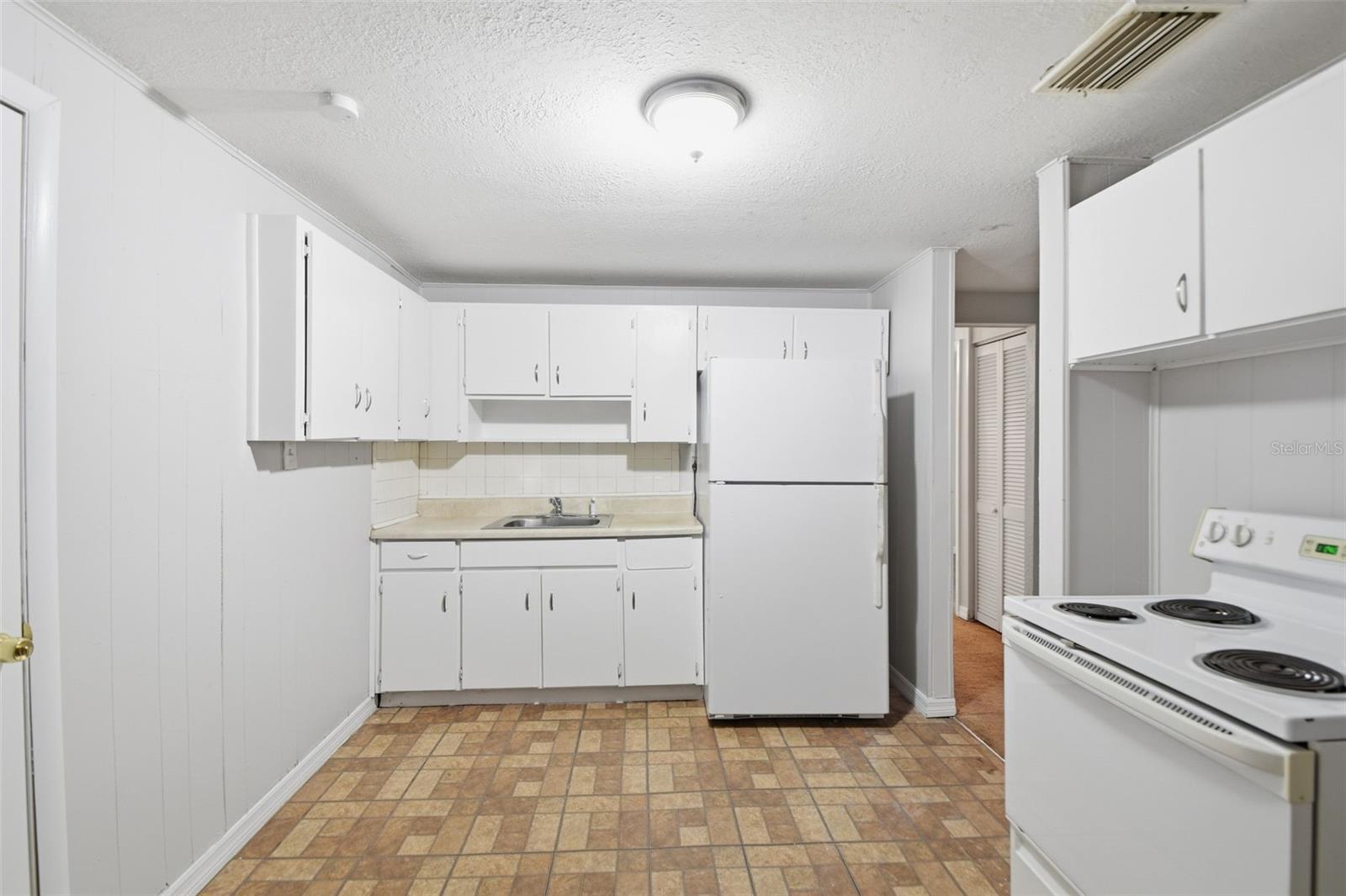 HIGHLAND PINES REV - Residential