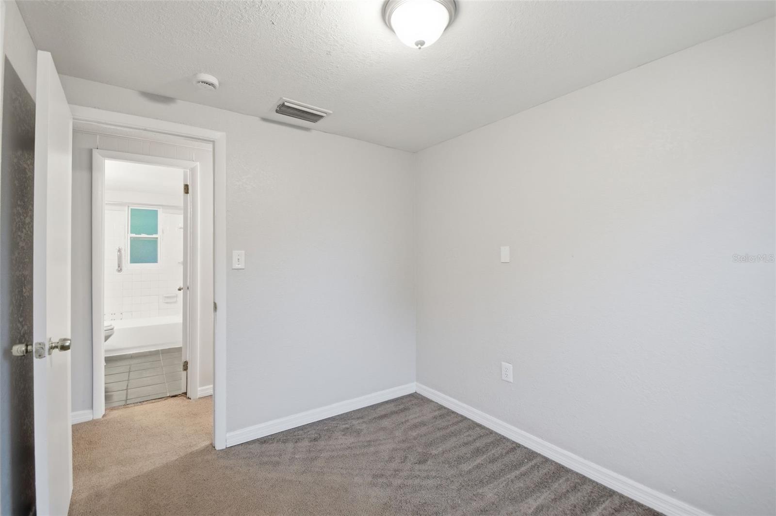 HIGHLAND PINES REV - Residential