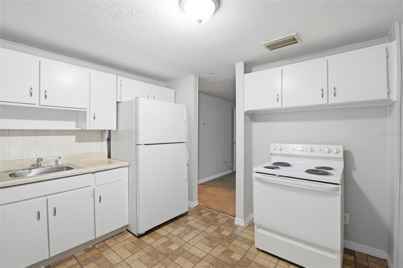 HIGHLAND PINES REV - Residential