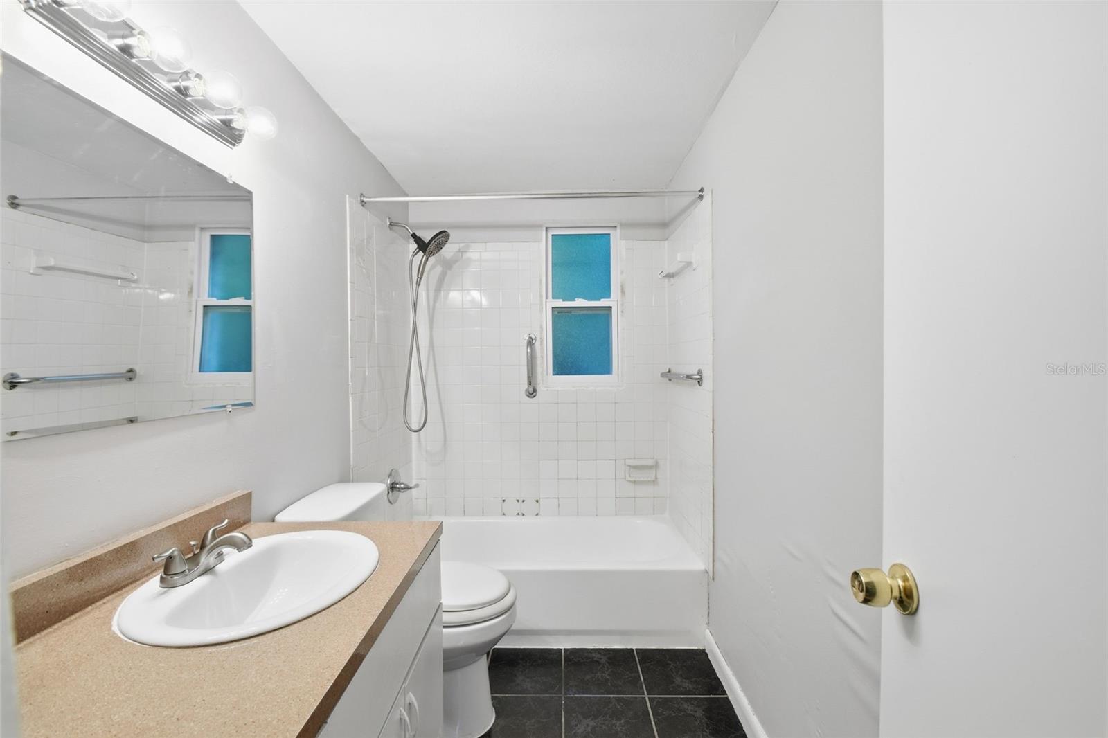 HIGHLAND PINES REV - Residential