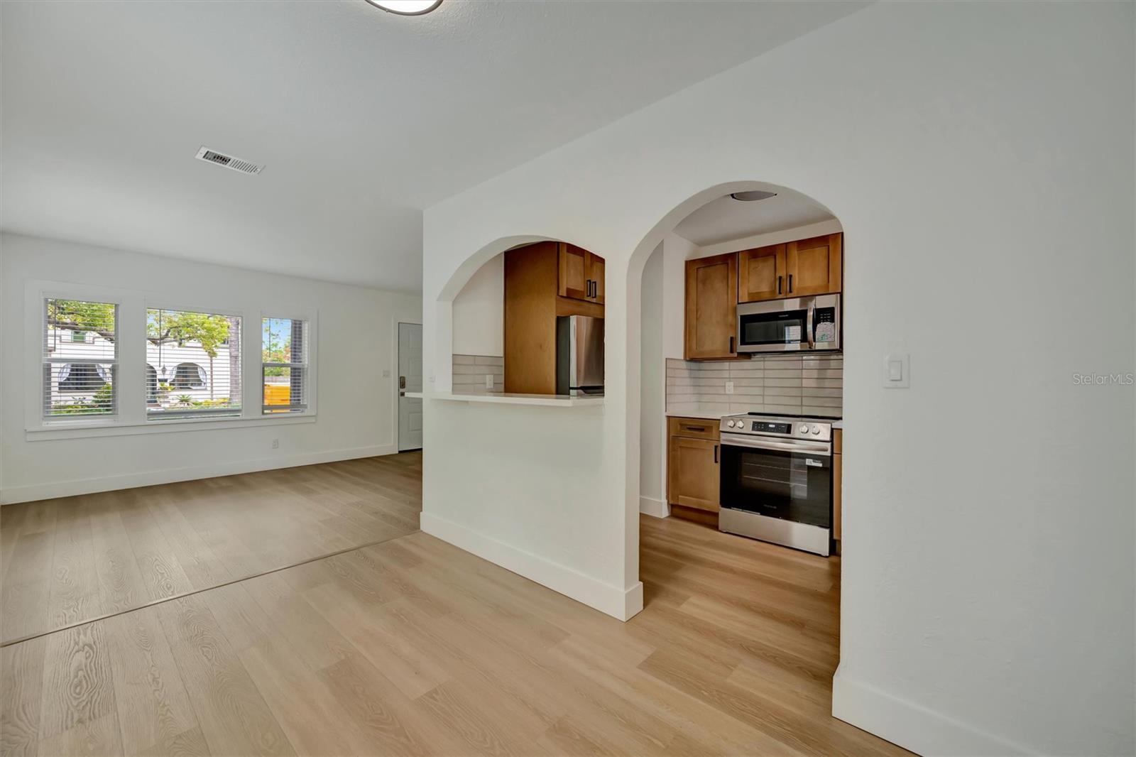 HALLS CENTRAL AVE 3 - Residential