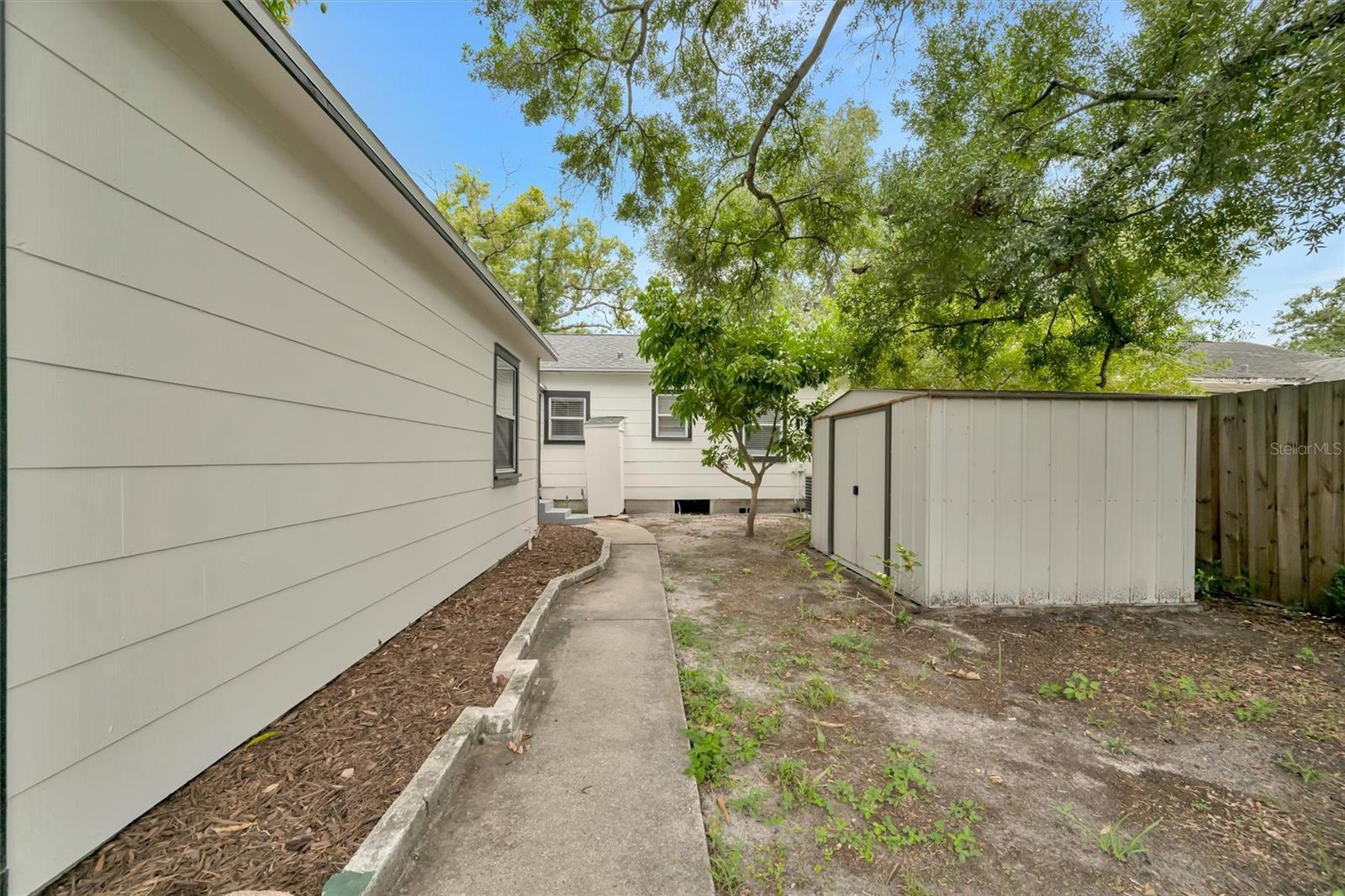 HALLS CENTRAL AVE 3 - Residential