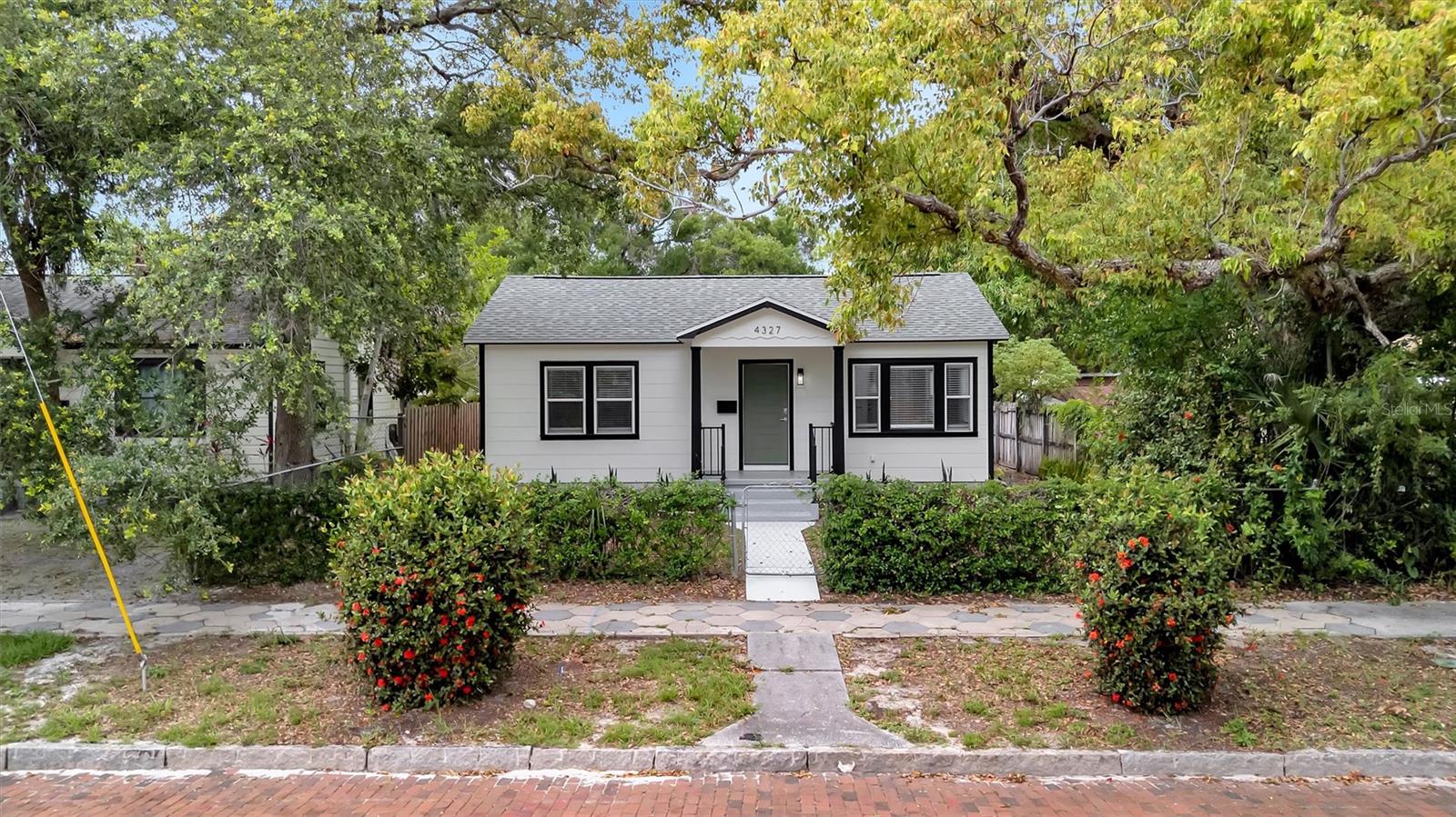 HALLS CENTRAL AVE 3 - Residential