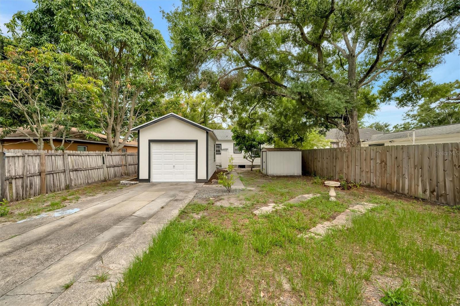 HALLS CENTRAL AVE 3 - Residential