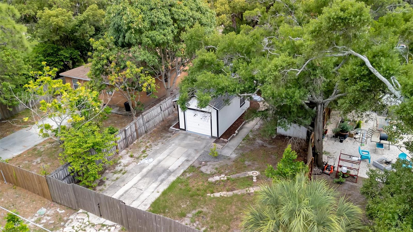 HALLS CENTRAL AVE 3 - Residential