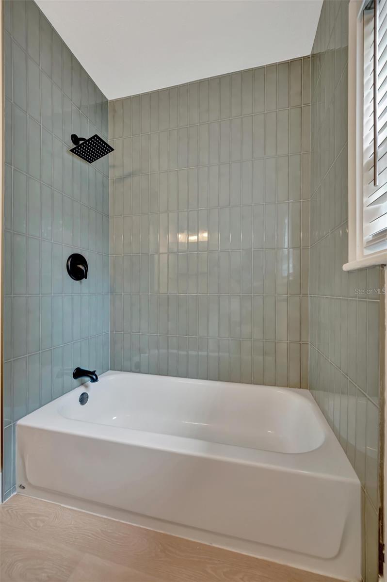HALLS CENTRAL AVE 3 - Residential
