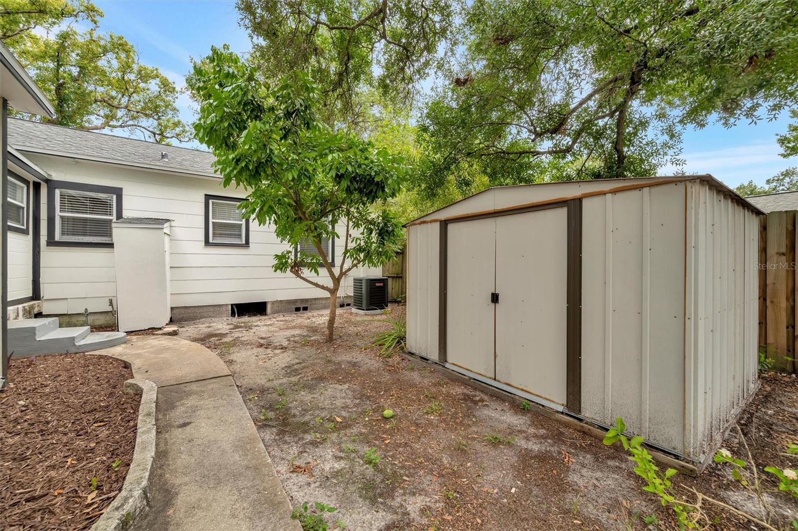 HALLS CENTRAL AVE 3 - Residential