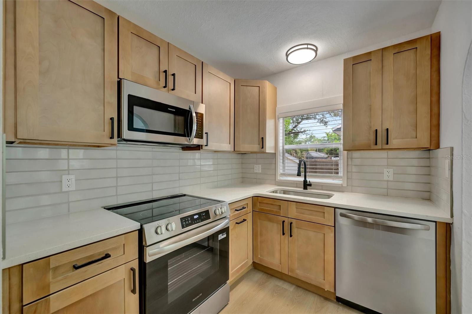 HALLS CENTRAL AVE 3 - Residential