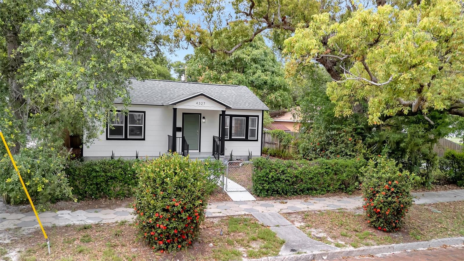 HALLS CENTRAL AVE 3 - Residential