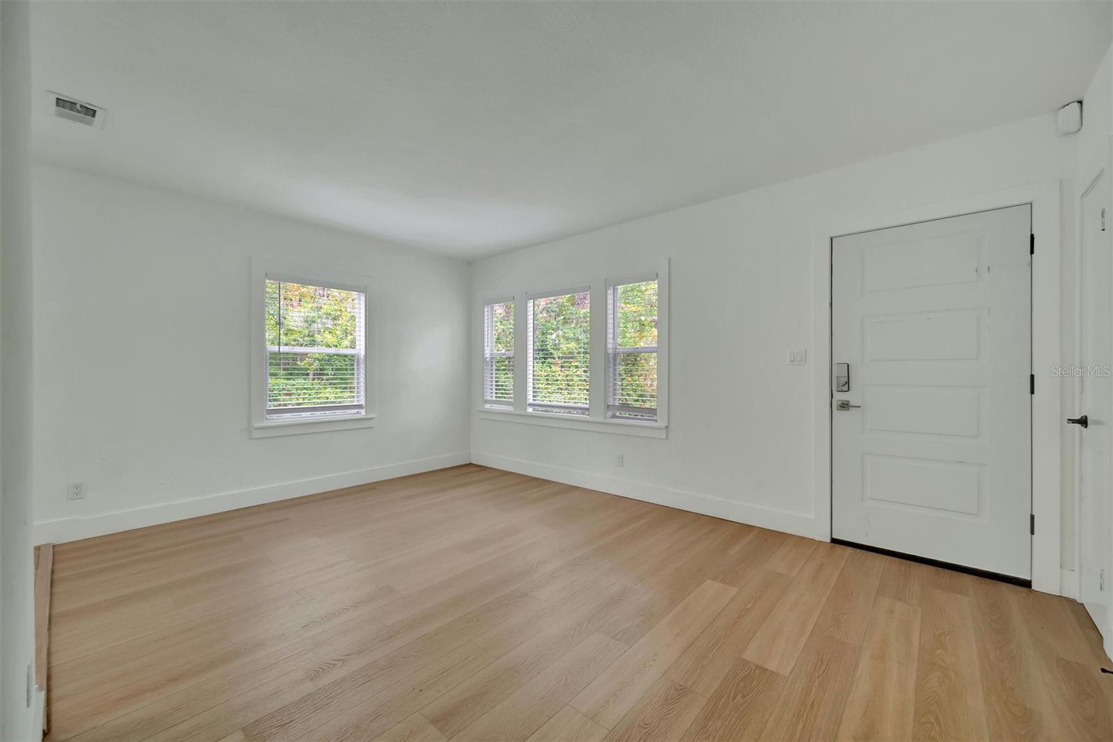 HALLS CENTRAL AVE 3 - Residential
