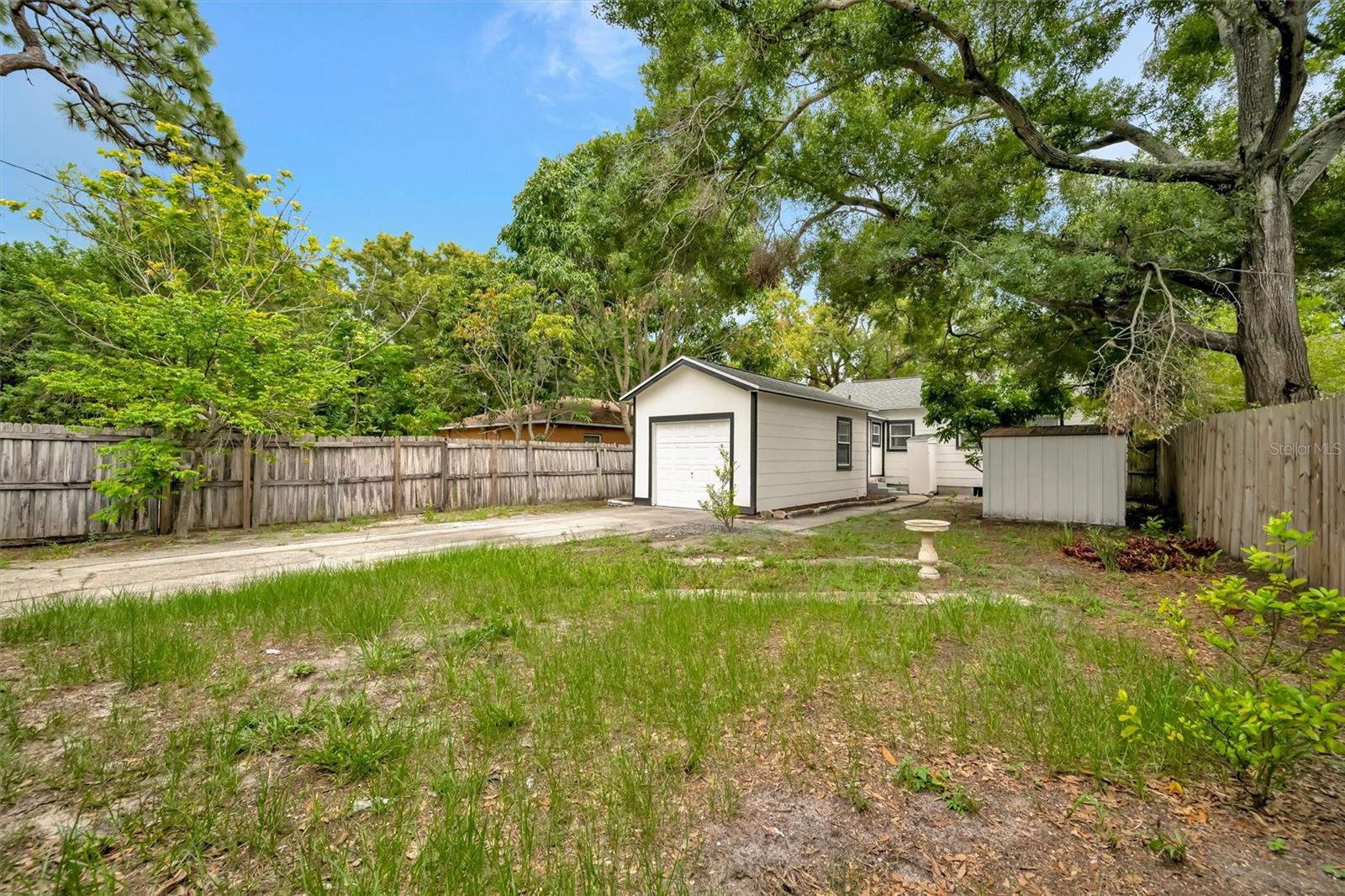 HALLS CENTRAL AVE 3 - Residential