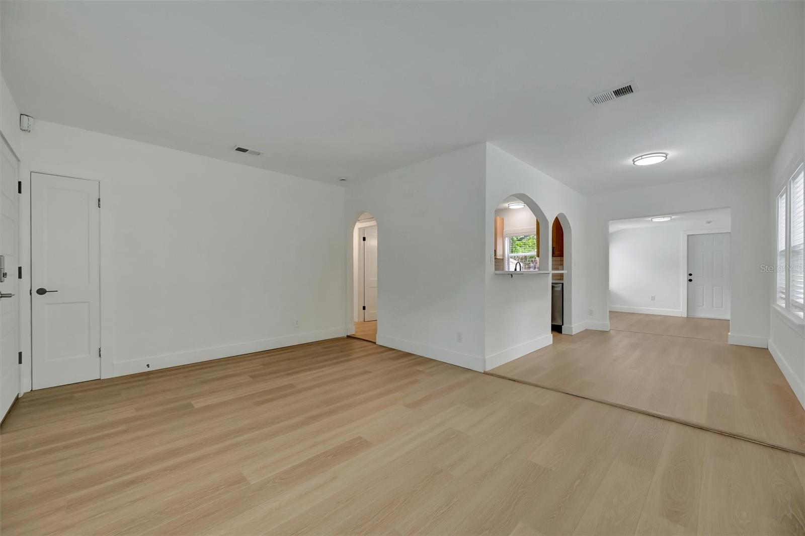 HALLS CENTRAL AVE 3 - Residential