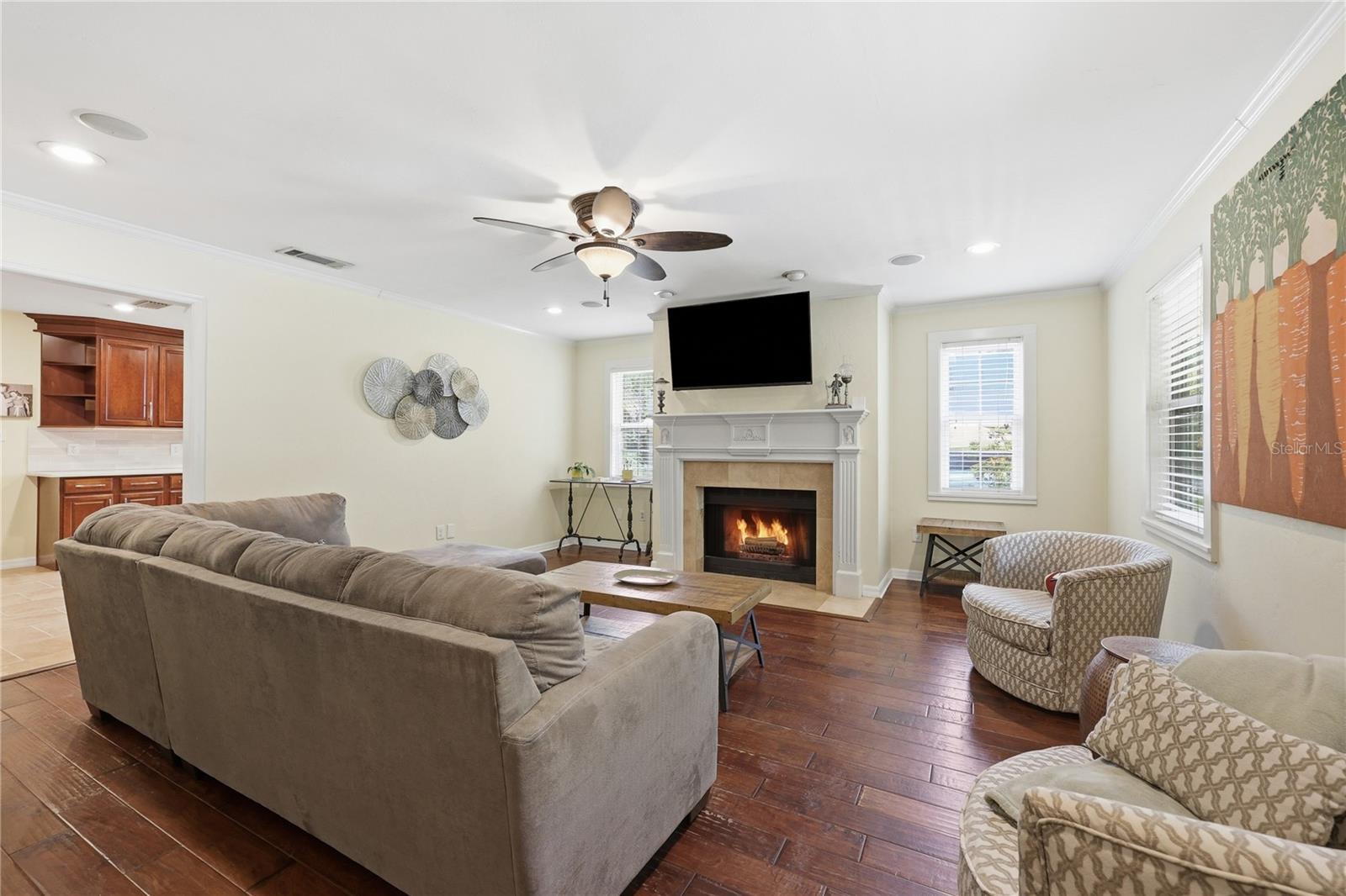 OAK CREST FOREST - Residential