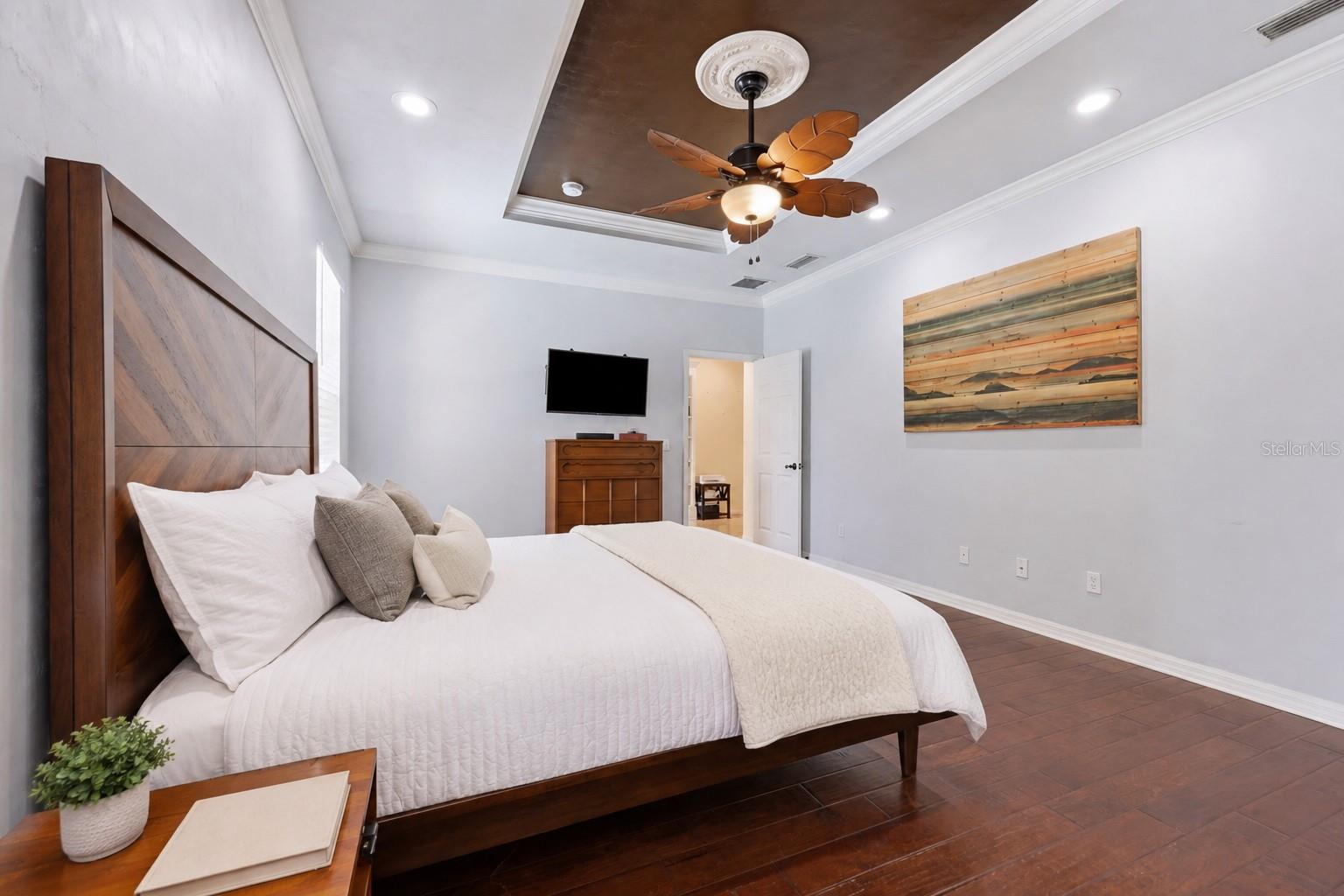 OAK CREST FOREST - Residential
