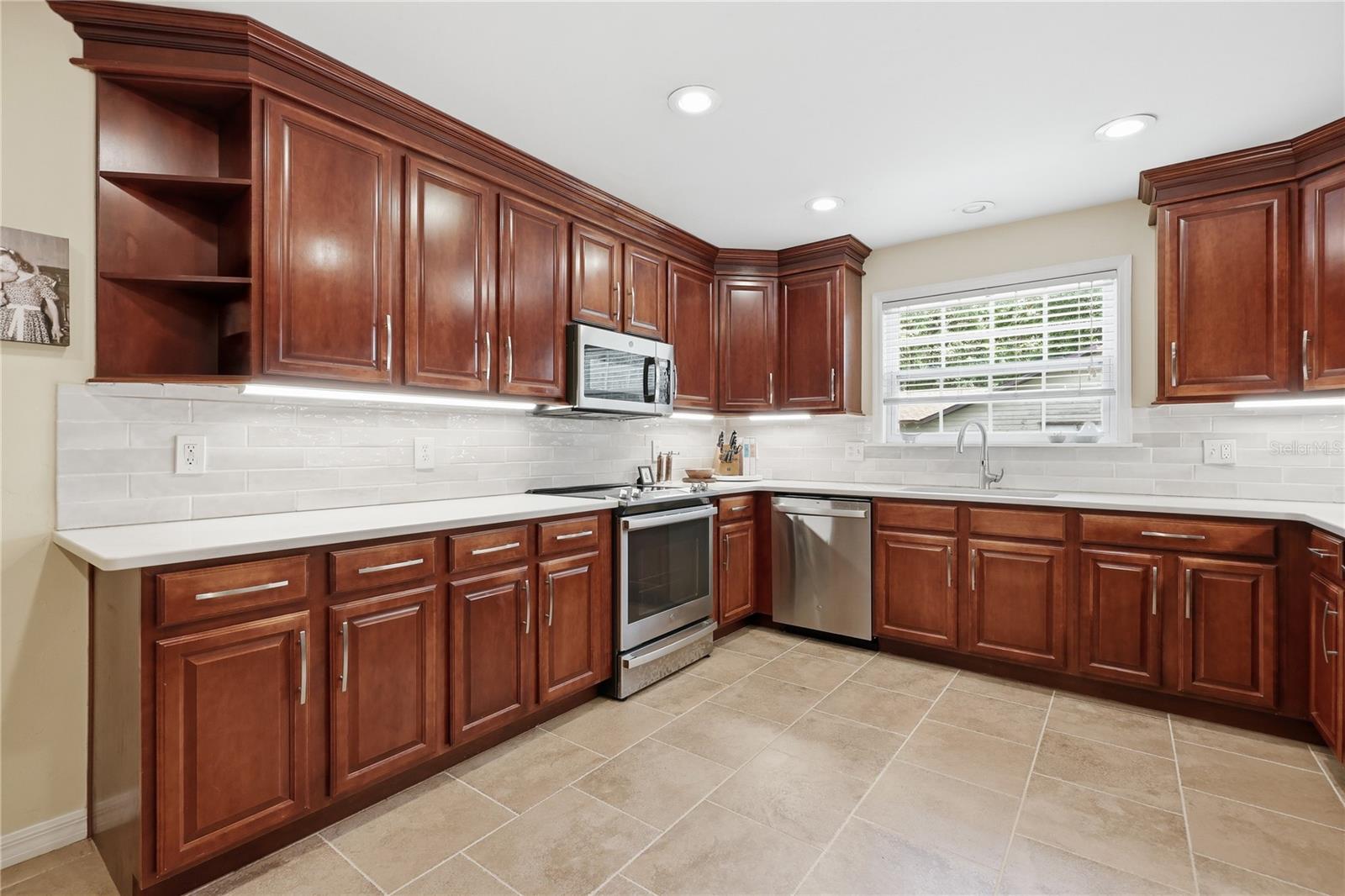 OAK CREST FOREST - Residential