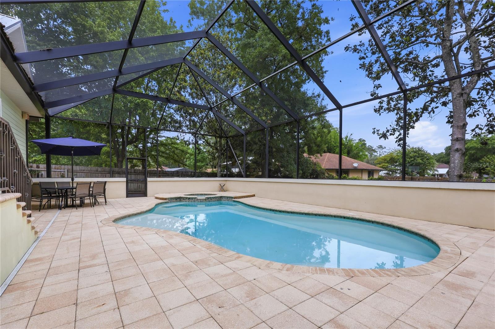 OAK CREST FOREST - Residential