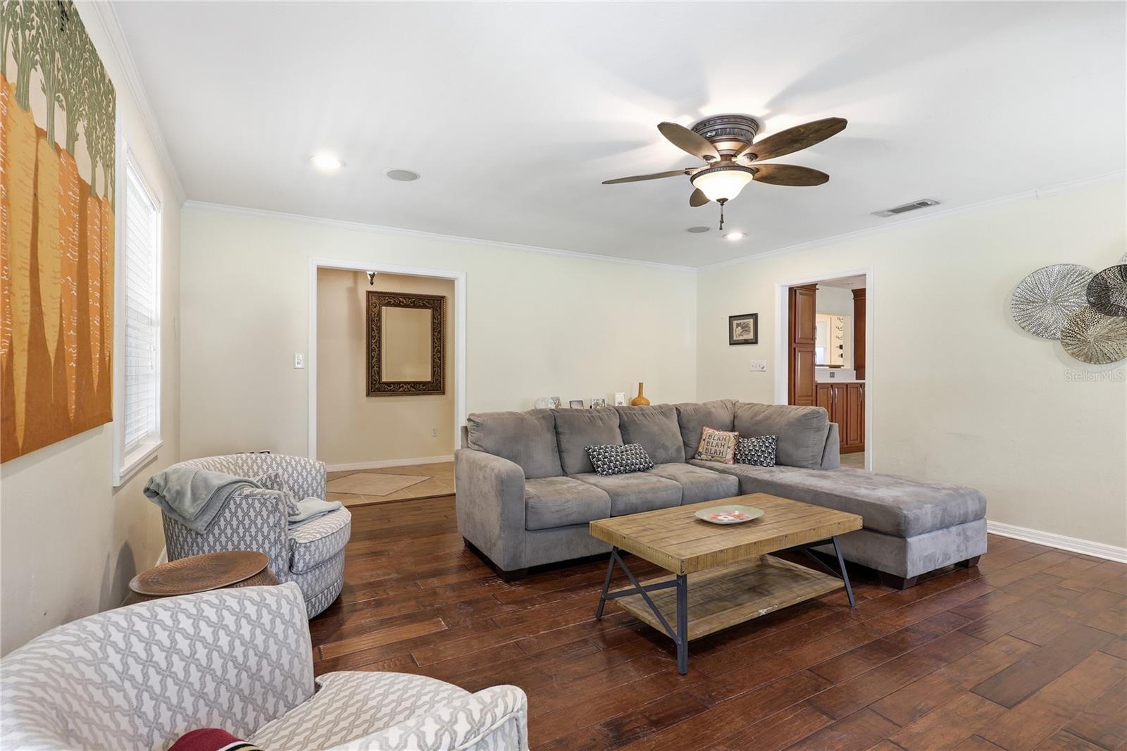 OAK CREST FOREST - Residential
