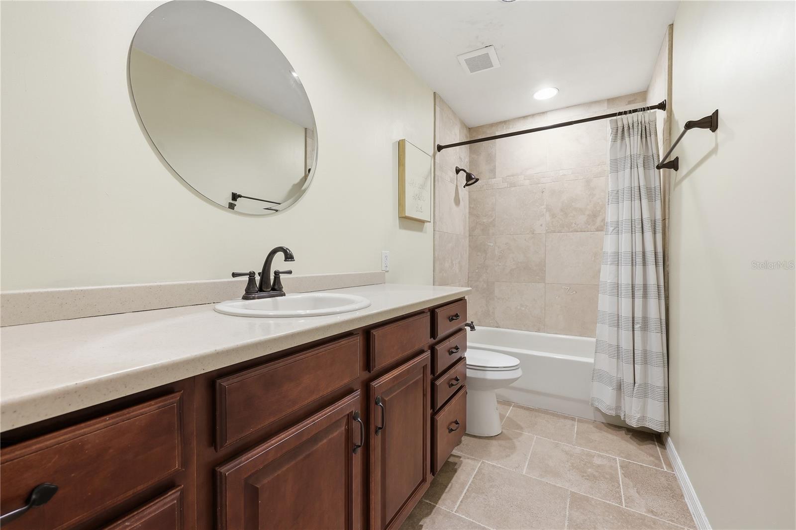 OAK CREST FOREST - Residential