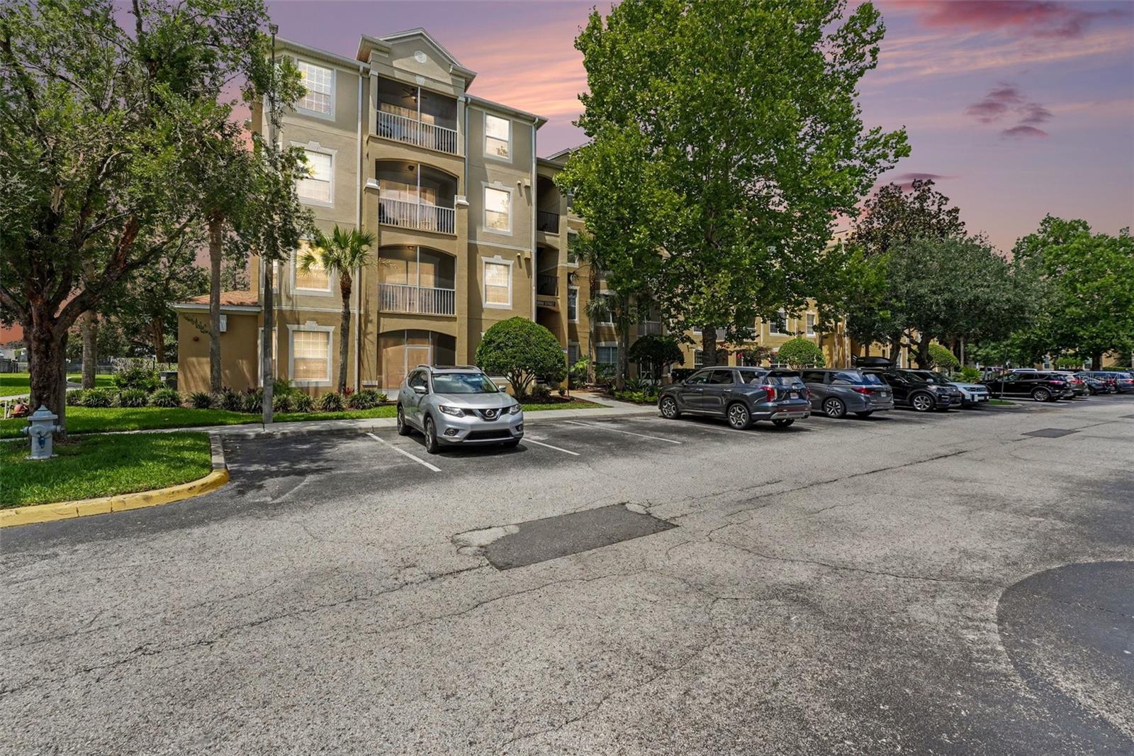 VENTURA WINDSOR HLS P7 - Residential